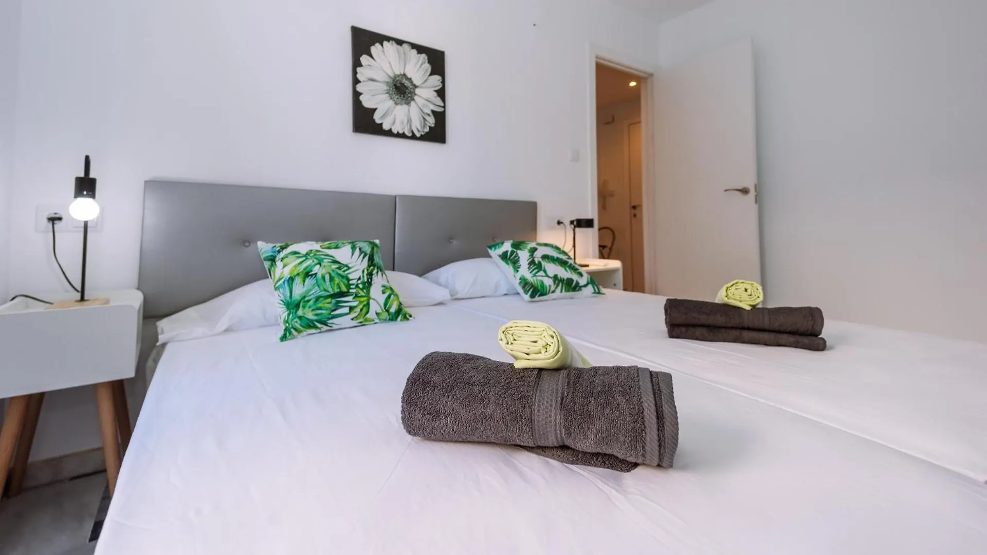 Two The Beach Modern Apartment La Herradura   La Herradura (Granada)